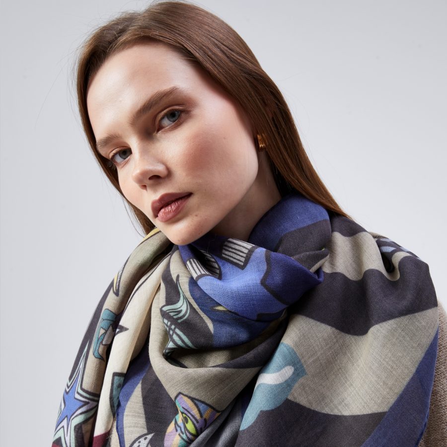 POKER FACE | Wool | Navy - Ivory - Burgundy