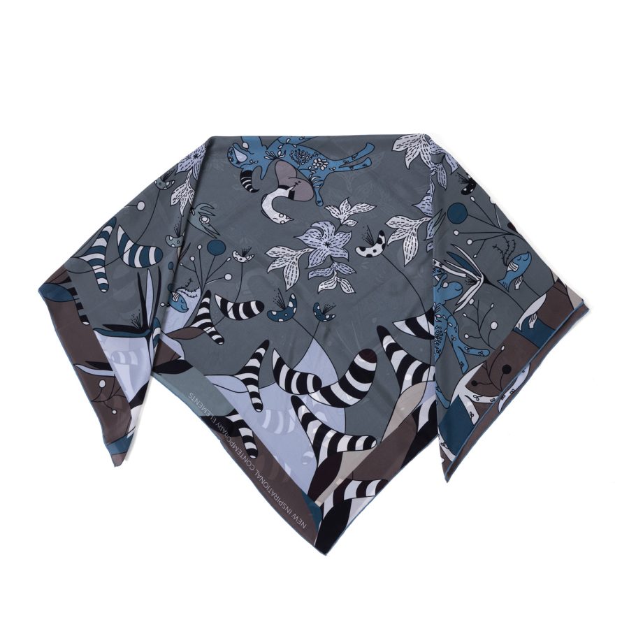 VIVA LA VIDA | Silk Standard | BLUE