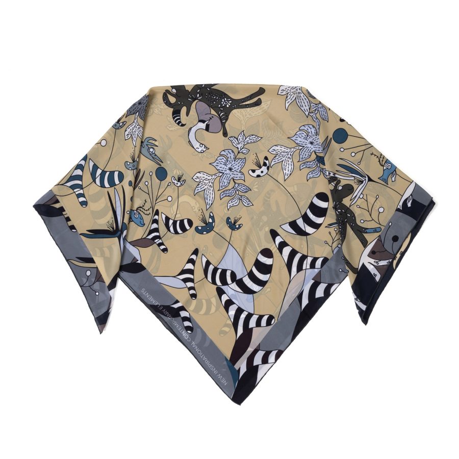 VIVA LA VIDA | Silk Standard | YELLOW